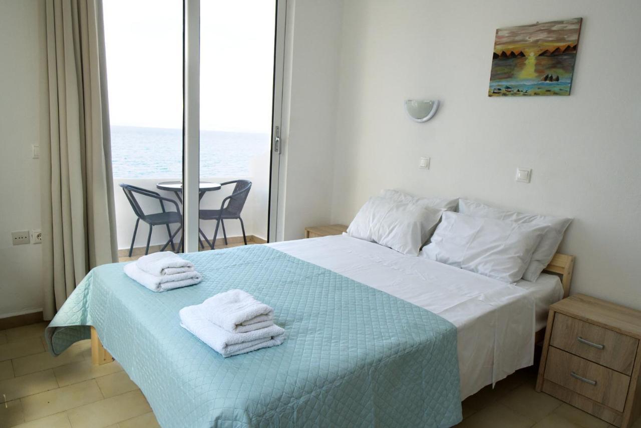 Lilian'S Seaview-Party Street-Youth Studios Rhodes City Dış mekan fotoğraf