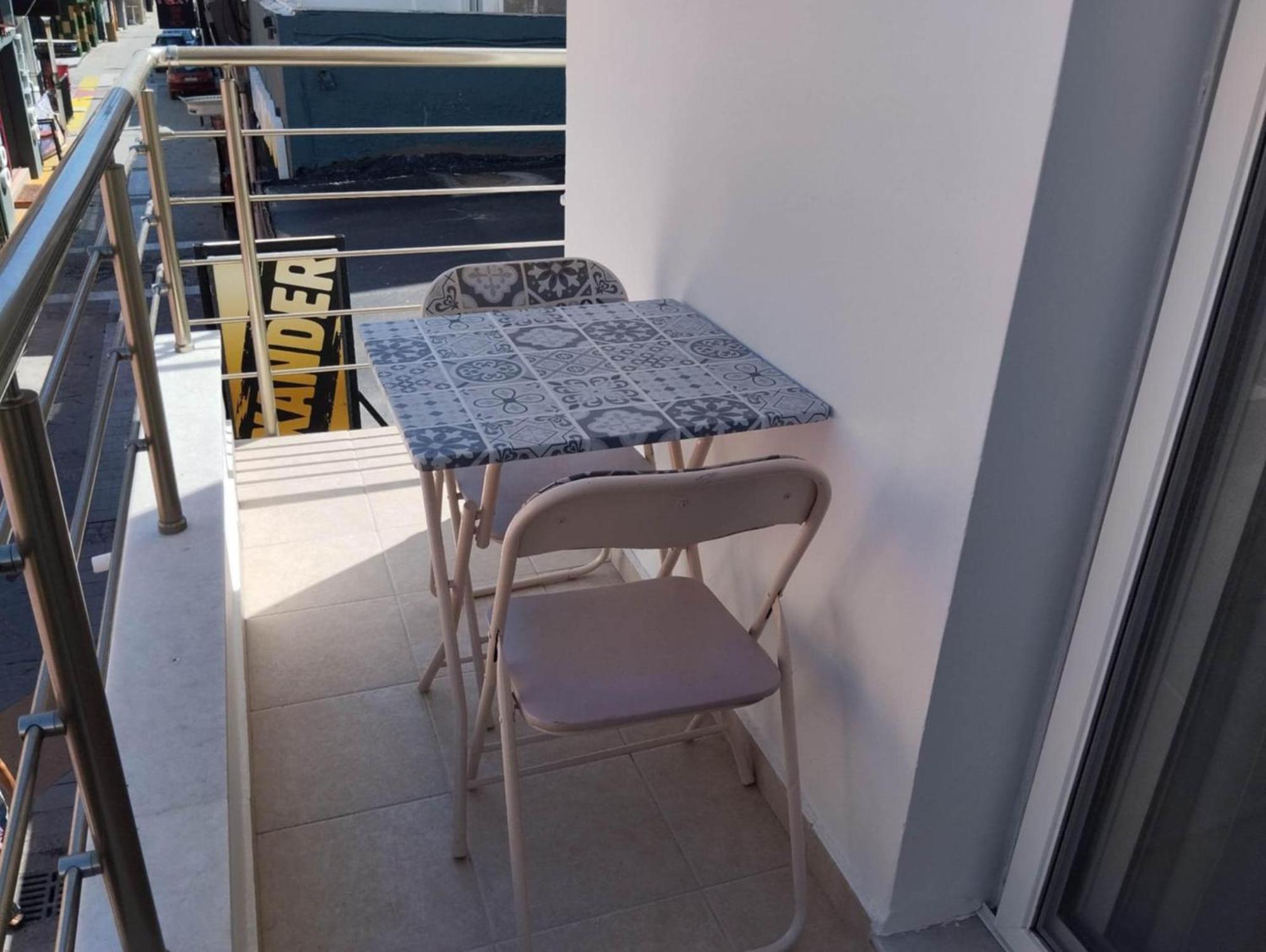 Lilian'S Seaview-Party Street-Youth Studios Rhodes City Dış mekan fotoğraf