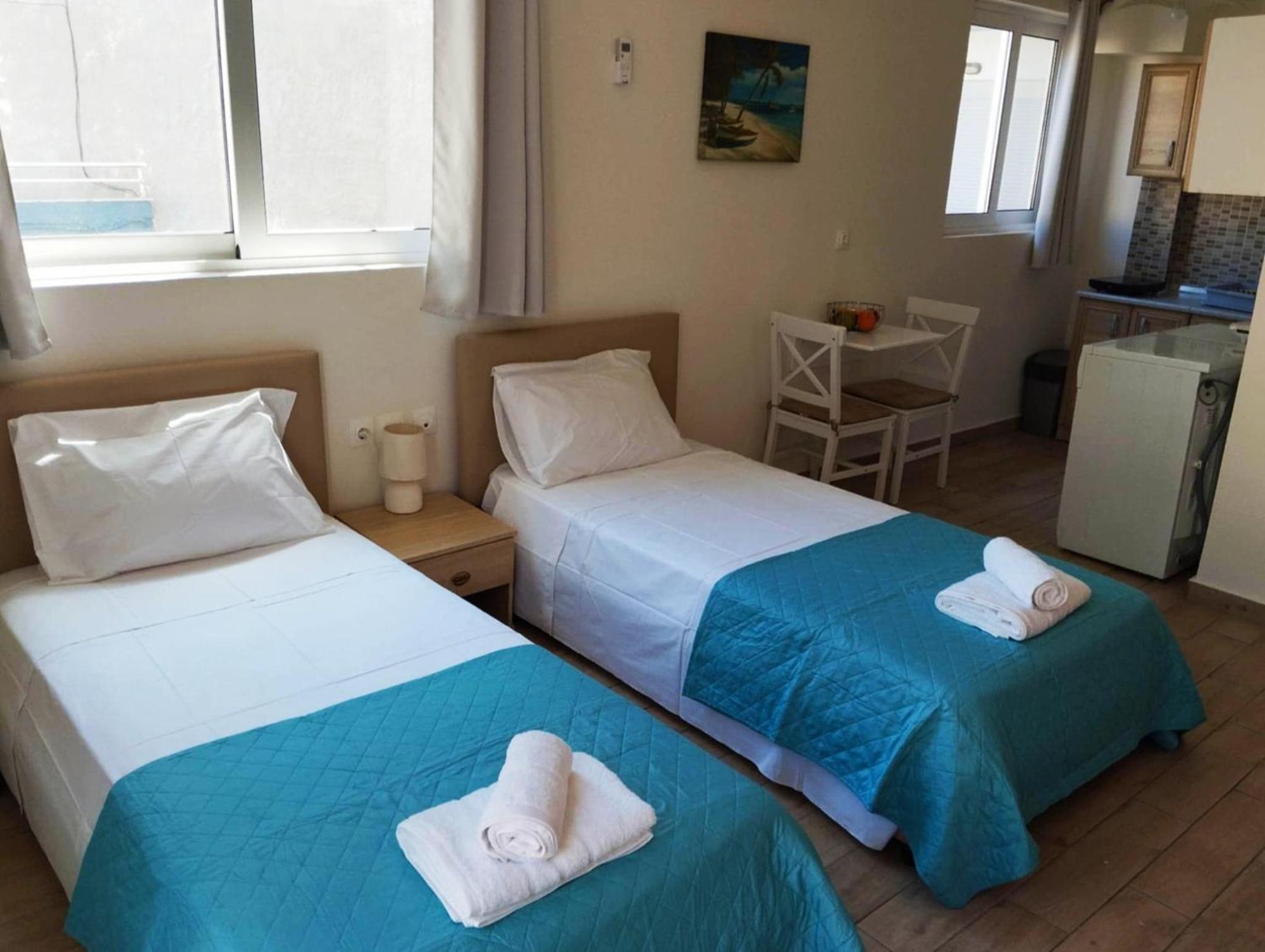 Lilian'S Seaview-Party Street-Youth Studios Rhodes City Dış mekan fotoğraf
